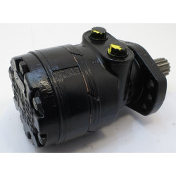 SILNIK HYDRAULICZNY WAŁ 375CC/REV 14 wielowypustowy