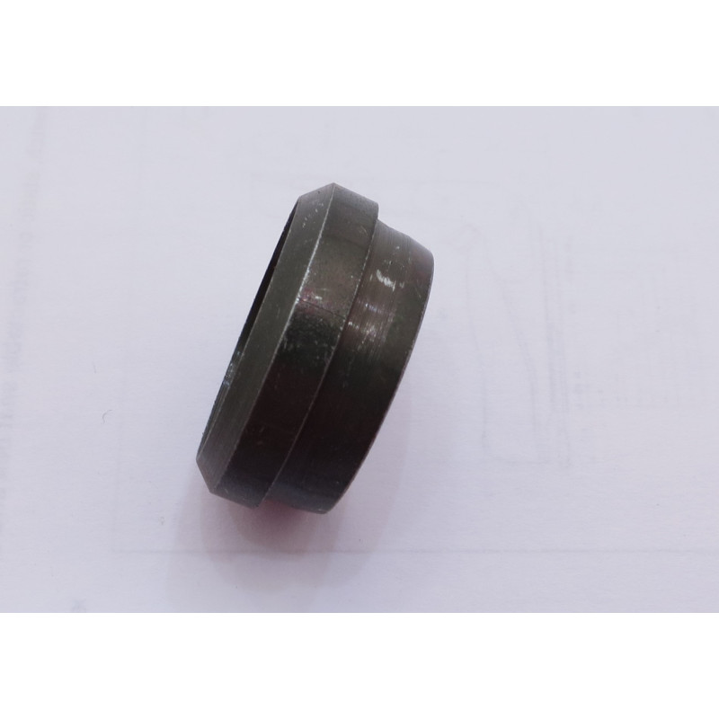 KOŃCÓWKA DO RURY 22mm