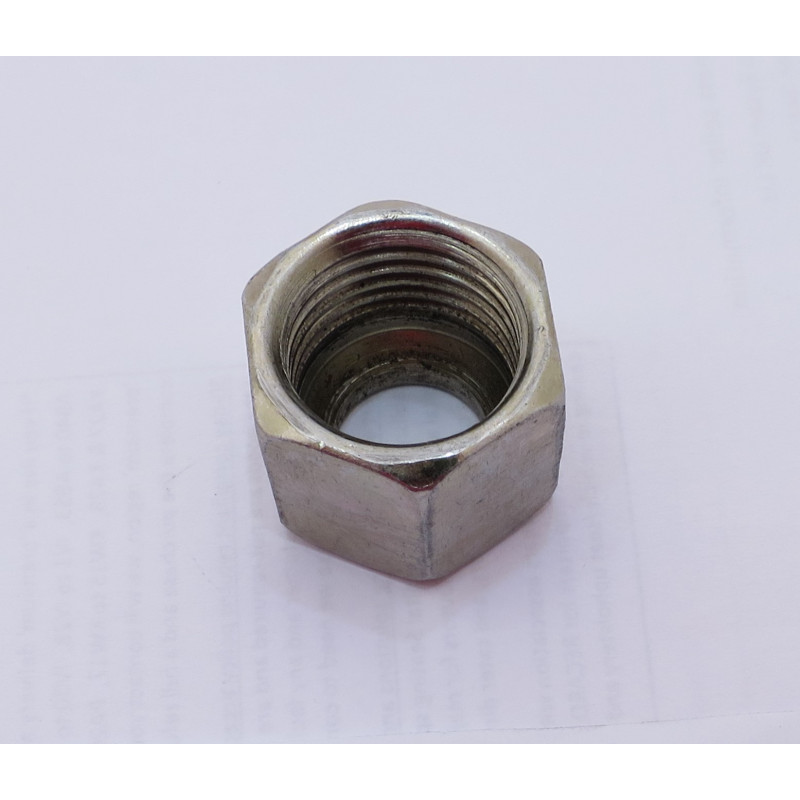 NAKRĘTKA 18mm DO LEKKICH ST'PIPÓW 12mm NAKRĘTKA 18mm DO LEKKICH ST'PIPÓW 12mm