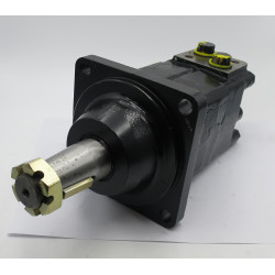 SILNIK 360400Z8331AAAAA