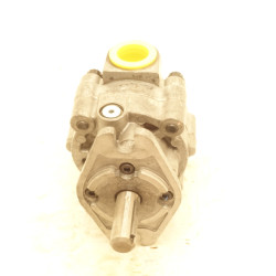 SILNIK MGG20025BA1B3