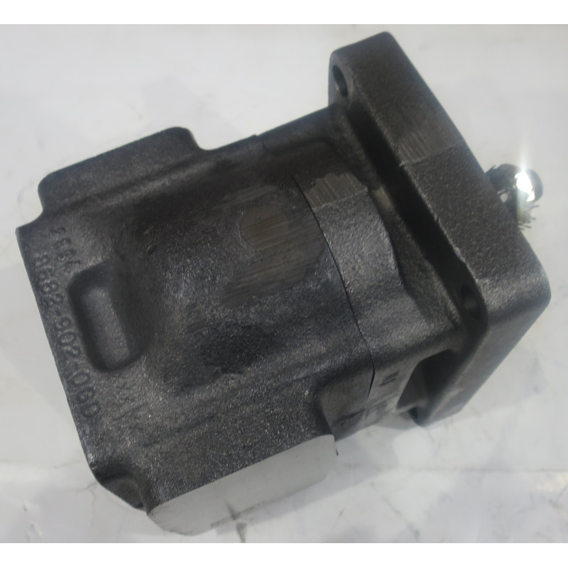 SILNIK HYDRAULICZNY 2TR044B 0354P MCCONNELL 8301304