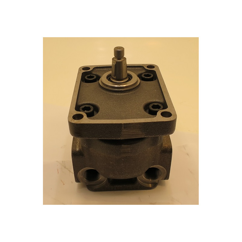 2TR033 SILNIK GM72-00240 ODPOWIEDNIK. **