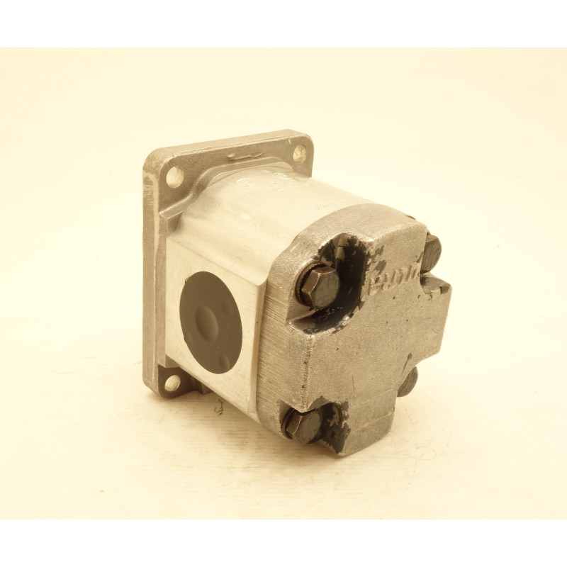 SILNIK HYDRAULICZNY 1MR110B 8491W 8491W