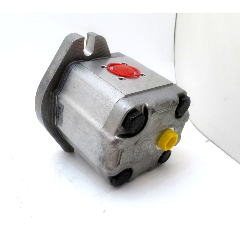 SILNIK HYDRAULICZNY Z PRZEKŁADNIĄ SNM2 11L SSBB SILNIK HYDRAULICZNY Z PRZEKŁADNIĄ SNM2 11L SSBB