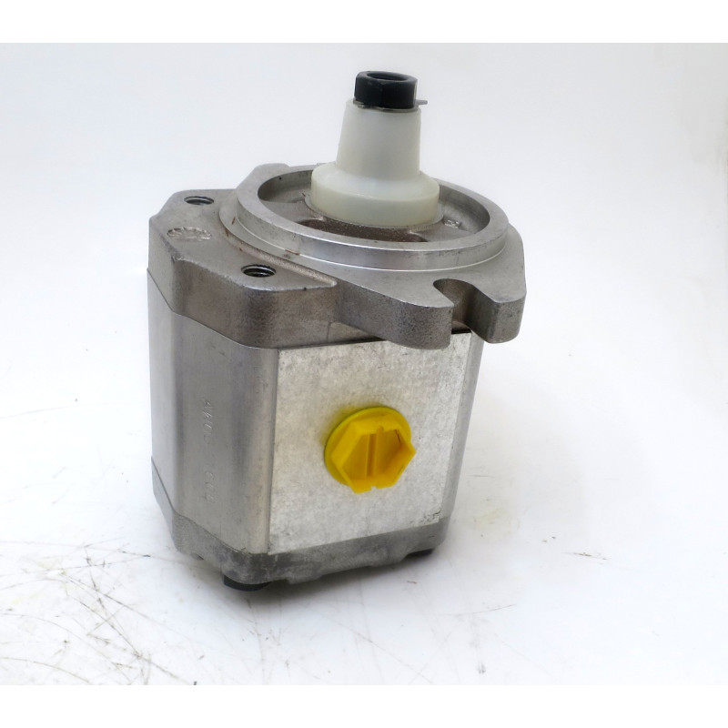 SILNIK HYDRAULICZNY SNM2 14L