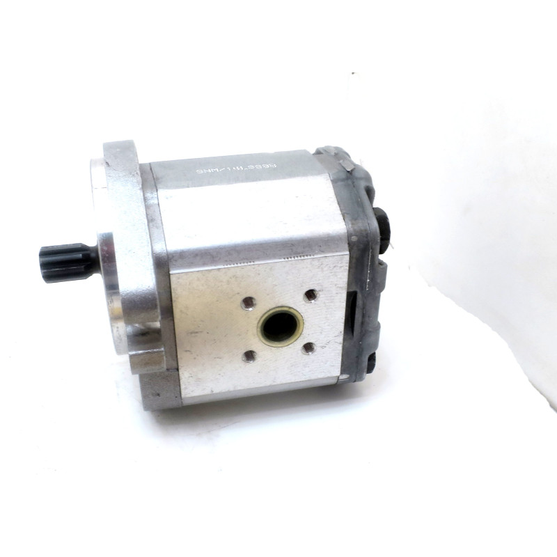 SILNIK HYDRAULICZNY Z PRZEKŁADNIĄ SNM2 14L SSBB
