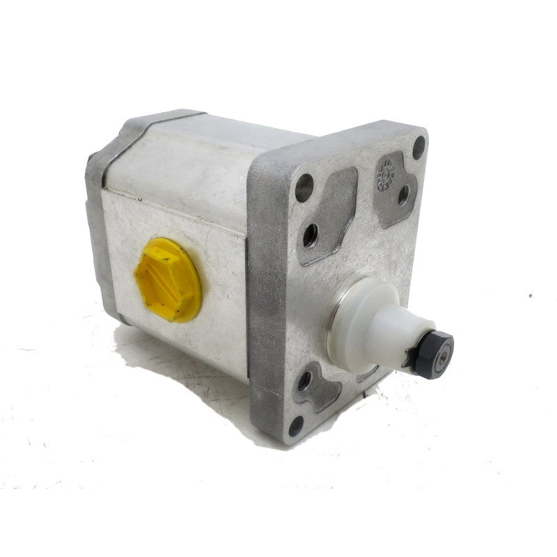 SILNIK HYDRAULICZNY Z PRZEKŁADNIĄ SNM2 22L TXOB