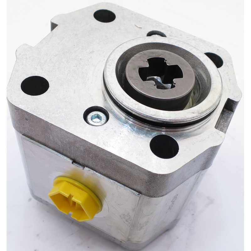 SILNIK HYDRAULICZNY SNM2 6L FR03.E / 121.20.168.00